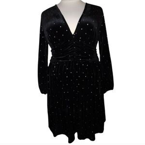 Bloomchic Velvet Empire Waist A-Line‎ Dress Low V-Neck Elastic Cuffs Sexy